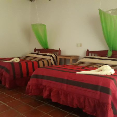 Centro Ecoturistico Ya'Ajche Hotel Lacanja Exterior photo